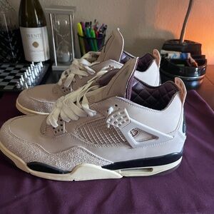 Air Jordan Athletic Shoes in Cream and Black
Selling bundle price